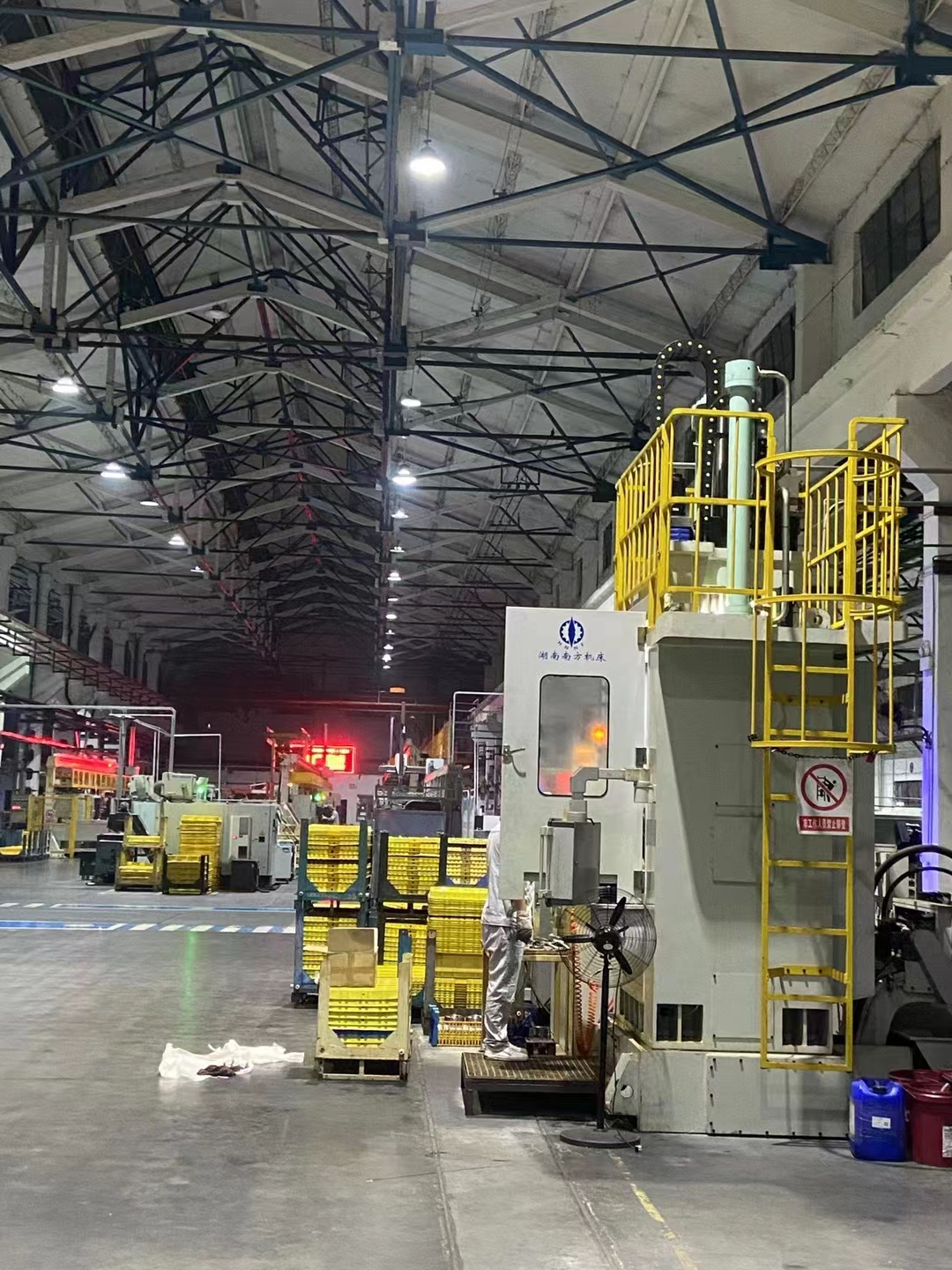 LG55720雙導柱上(shàng)拉式立式内拉床(chuang)